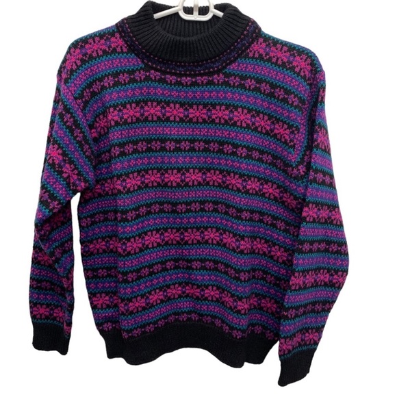 Vintage Sweaters - VTG Erika Colorful Knit Sweater
